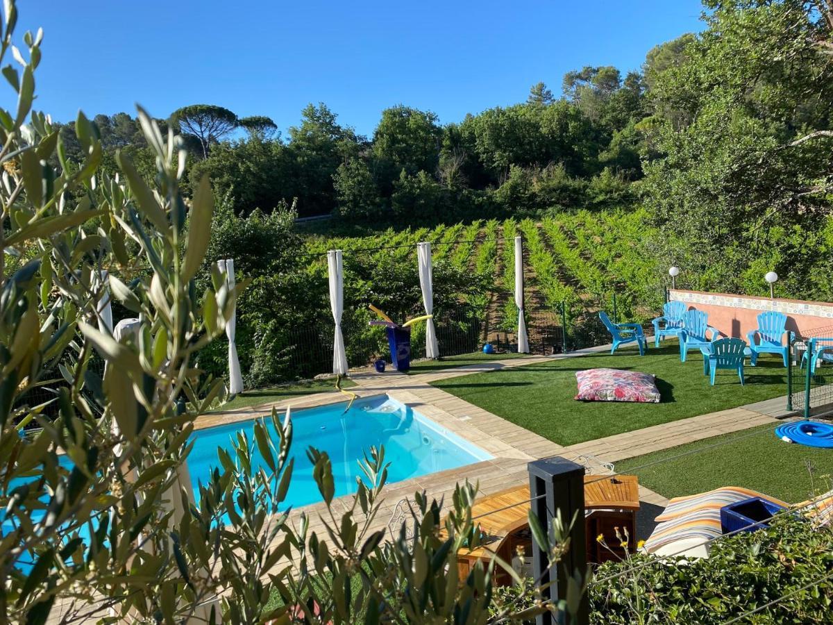 La Vie Est Belle En Provence Bed and Breakfast Tourves Εξωτερικό φωτογραφία