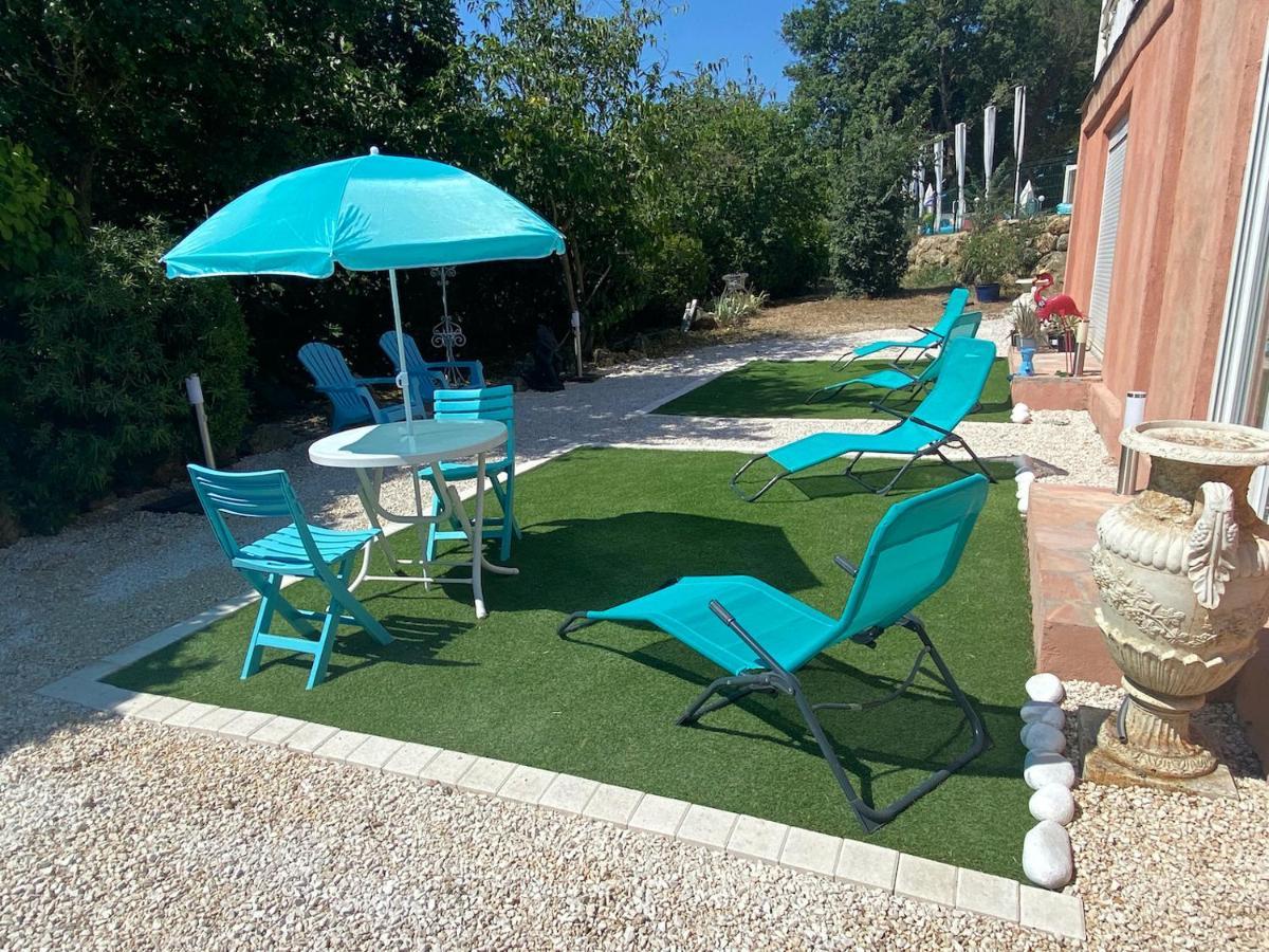 La Vie Est Belle En Provence Bed and Breakfast Tourves Εξωτερικό φωτογραφία